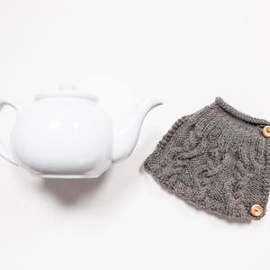 Grey hand knit tea cosy Teapot cosy Wool tea cosy Teapot cover & warmer Vintage tea cosy Retro tea cosy Tea lover's gift image 2