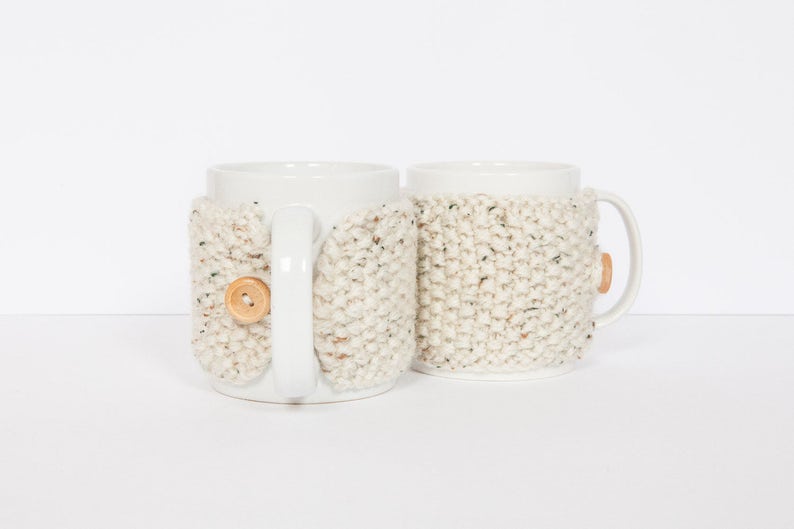 2 Knitted mug cosies, cup cosy, mug cosy, coffee cosy in oatmeal. Coffee mug cosy / coffee sleeve as a coffee gift image 3