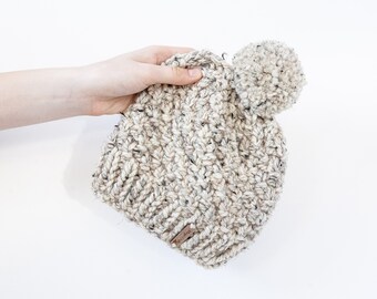 Dikke chunky havermout Bobble Hoed. Pom Pom Hat. Hand gebreide wolmix muts. Perfecte winteraccessoire!