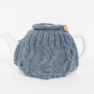 Denim Blue hand knit tea cosy - Teapot cosy - Wool tea cosy - Teapot cover & warmer - Vintage tea cosy - Retro tea cosy - Tea lover&#39;s gift
