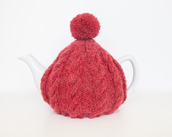 Red hand knit tea cosy - Pom pom tea cosy - Wool tea cosy - Teapot cover & warmer - Vintage tea cosy - Knitted teapot cosy - Tea lover gift