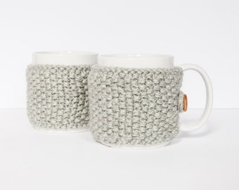 2 Knitted mug cosies, cup cosy, mug cosy, coffee cosy in light grey. Coffee mug cosy / coffee sleeve as a coffee gift!