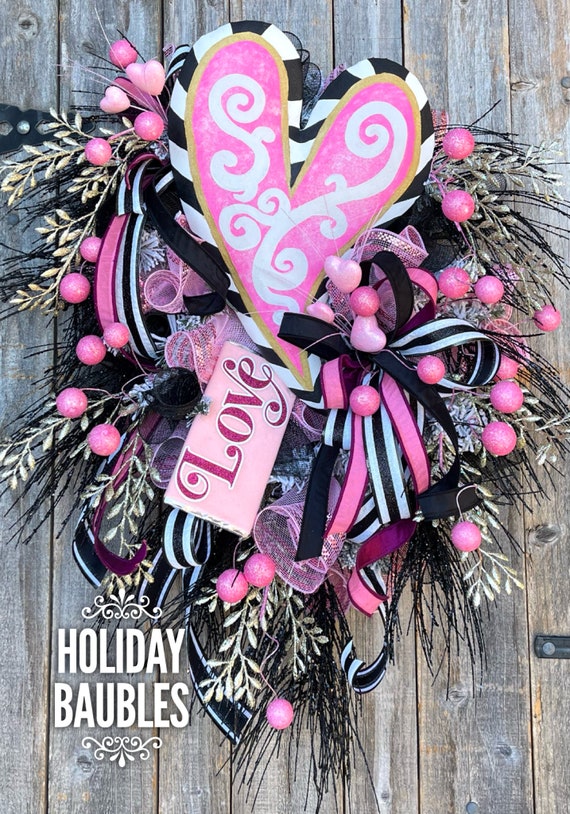 Valentines Wreath, Love Wreath, Heart Wreath, Valentines Decor, Happy Valentines Day Wreath