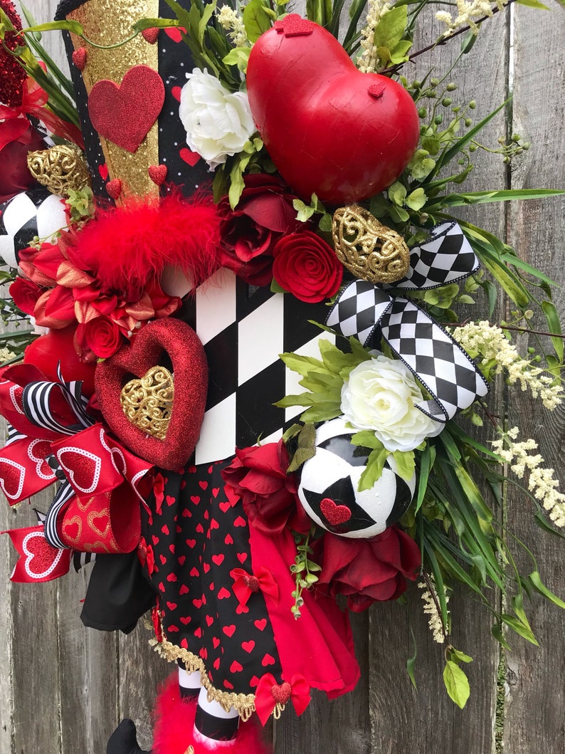 Queen of Hearts Wreath Valentines Wreath Harlequin Etsy