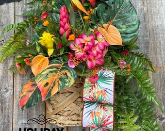 Tropical Wreath, Summer Wreath, Summer Basket Hanger, Tropical Paradise Wreath, Tropical Decor, Summer Decor, Wreath, Birds of Paradise
