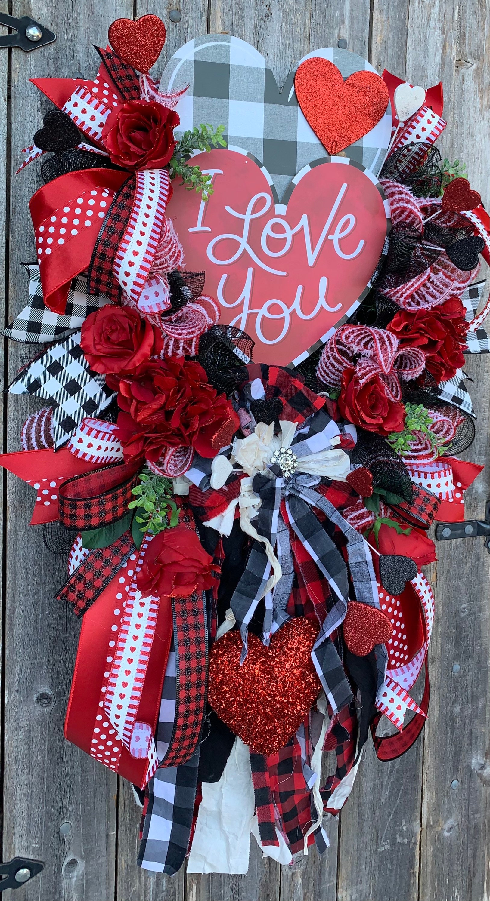 Valentines Wreath, Heart Wreath, Valentines Buffalo Plaid Wreath