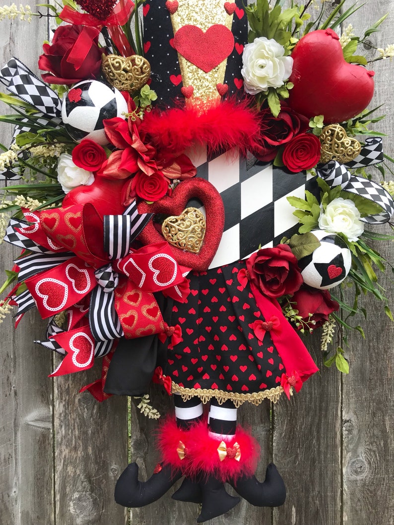 Queen of Hearts Wreath Valentines Wreath Harlequin Etsy