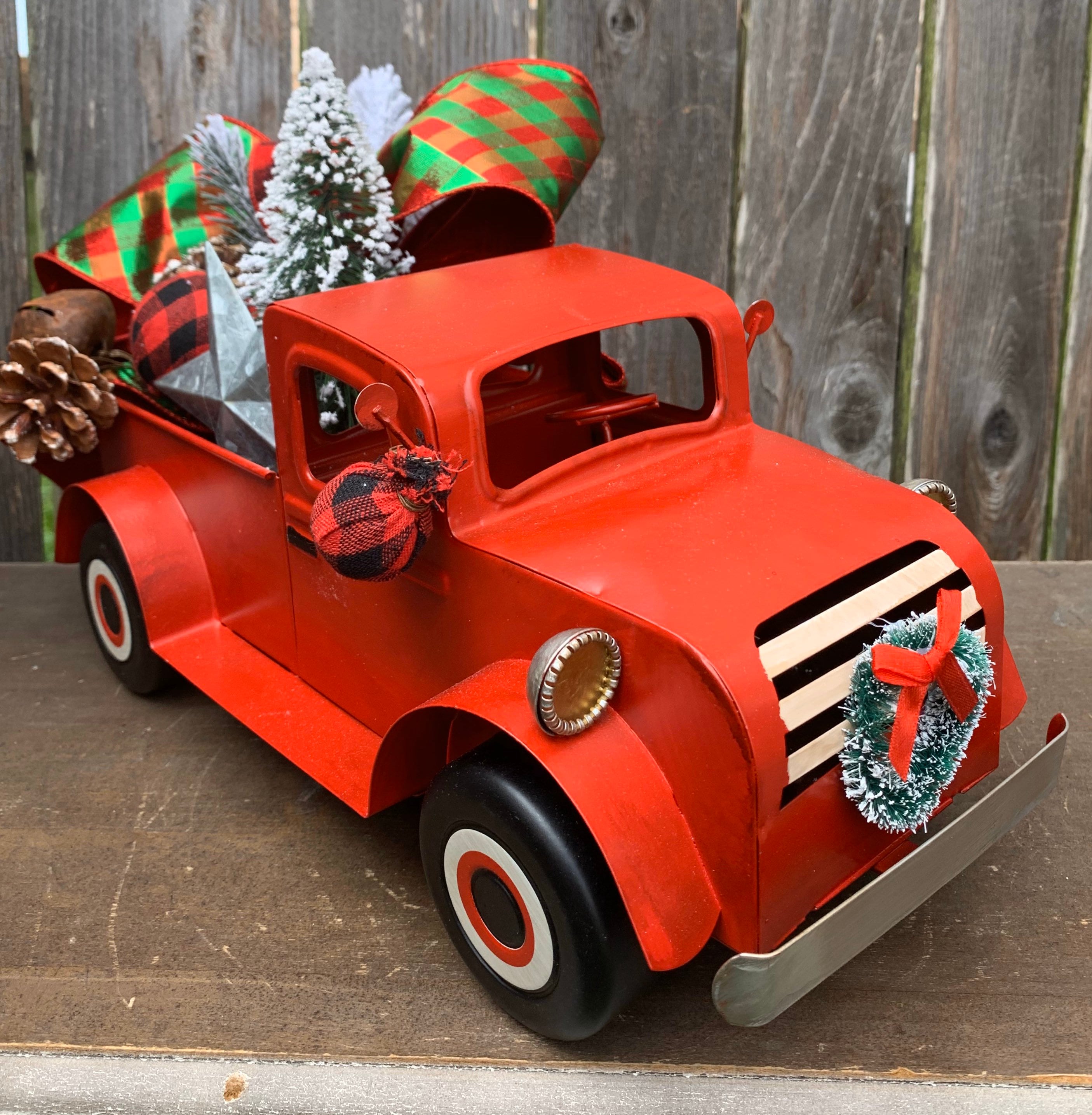 Red Christmas Ornament Set 2021