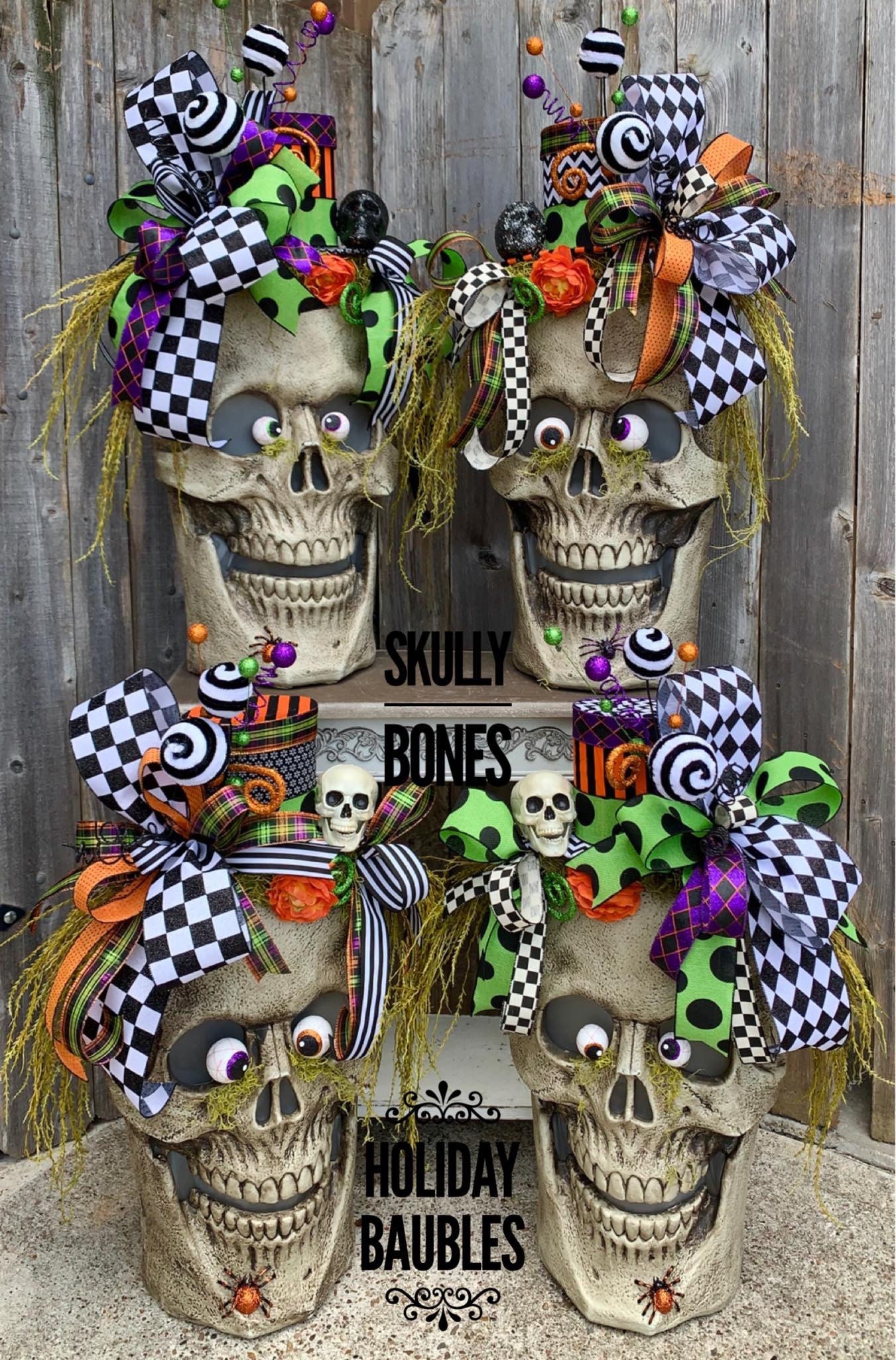 Halloween Skull Hanger, Halloween Wall Decor, Mr. Bones Wreath