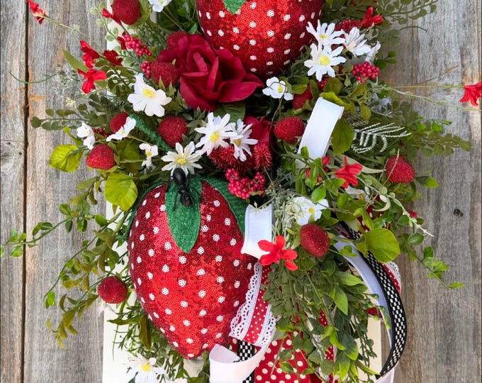Spring Wreath, Strawberry Hanger, Strawberry Wreath, Stawberry Door ...
