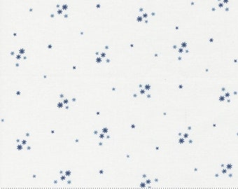 Moda Fabric - Mix It Up - Stars Blenders - Off White Blue #33703 21 - 50cm