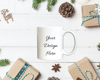 Mockup kerstkoffiemok | Winters tafereel (JPG)