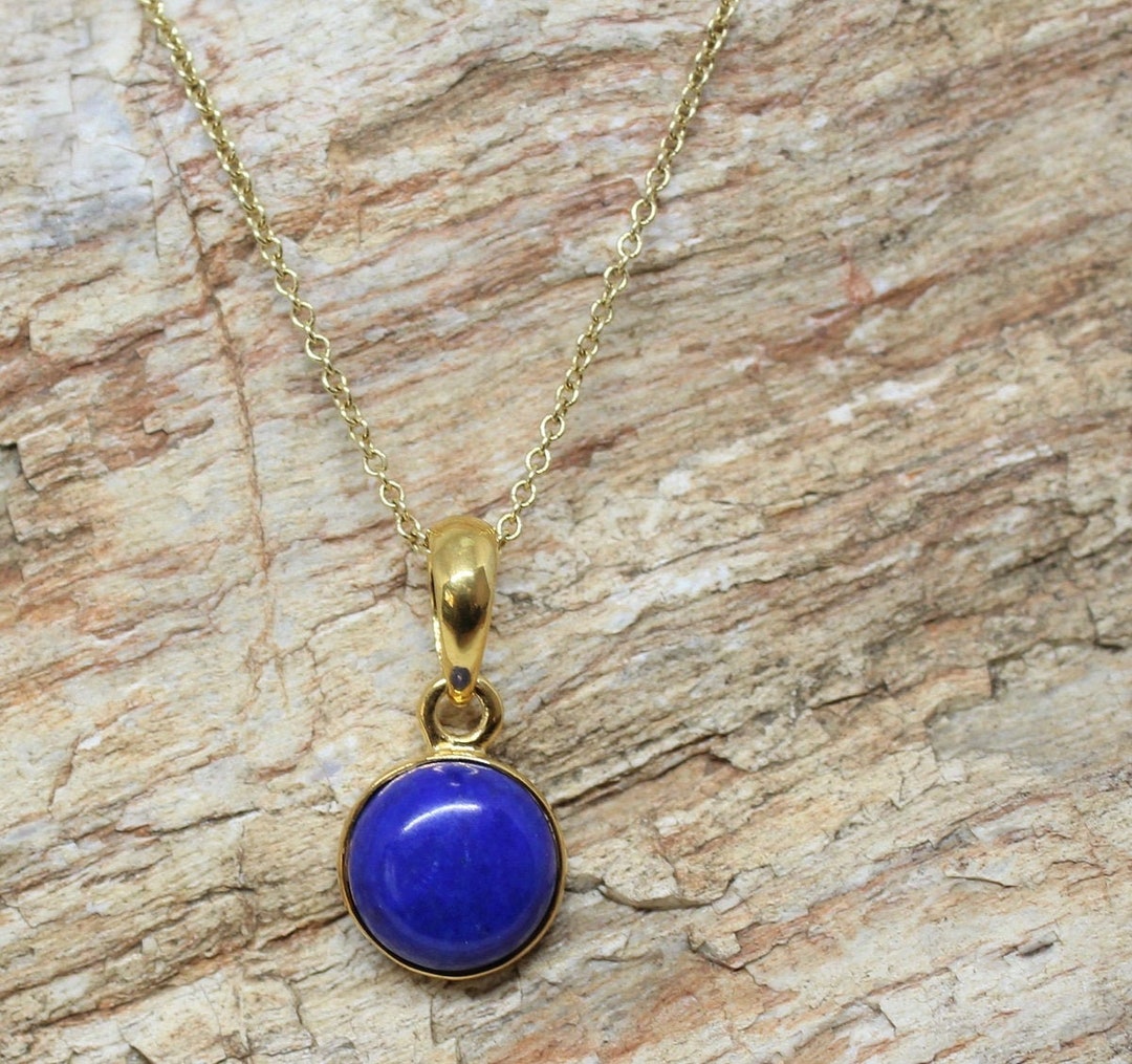 Collana Con Pendente Rotondo Farfalle D'Argento Che Volano Sui Fiori - Gioiello Donna In Argento 925, Placcato Oro