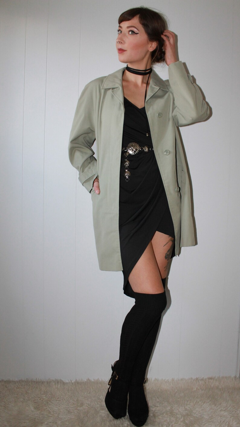 1960s Soft Sage Mid Century Modern Versatile Box Swing Trench Coat with Front Pockets Lapel Collar Boho Folk Classy Convertible Coat Jacket