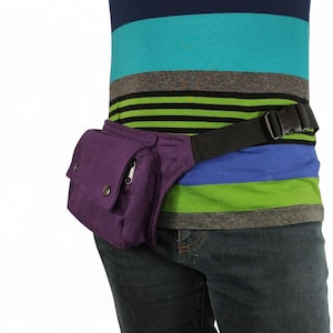 Purple belly bag with 3 pockets, cotton fabric, made by an artisan in the Netherlands, hip belt with a  black click buckle