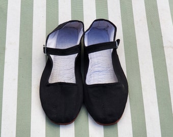 chinese slippers from the 80's