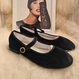 Mary Jane velvet shoes ballerina flats black pumps image 1