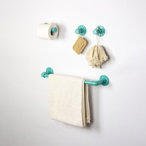 Set di 4 accessori da bagno in stile rustico, portasciugamani a tubo, ganci per asciugamani rustici, arredamento rustico, set da bagno azzurro
