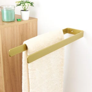 Dual Towel Holder, Wall Mounted Metal Towel Rack, Elegant Bathroom Accessory, Color Pictured - Gold/Brass