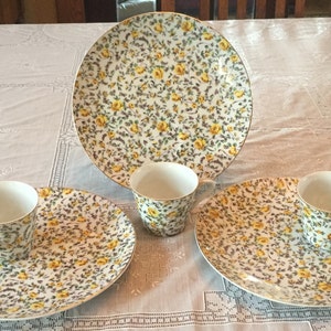 Luncheon Plates with Cups Top line Import China Yellow Rose Pattern 1960&#39;s Vintage Shabby Chic 3 Coffee/Tea Cup Saucer  Free Shipping