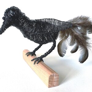 Wire Starling Sculpture, Handmade British Wildlife Decor image 3
