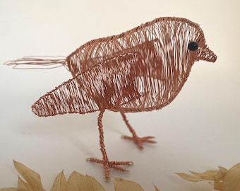 Escultura de petirrojo de alambre de cobre, adorno de pájaro hecho a mano