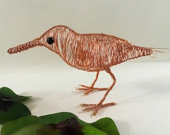Adorno de colibrí de cobre: Escultura de pájaro hecha a mano con alambre