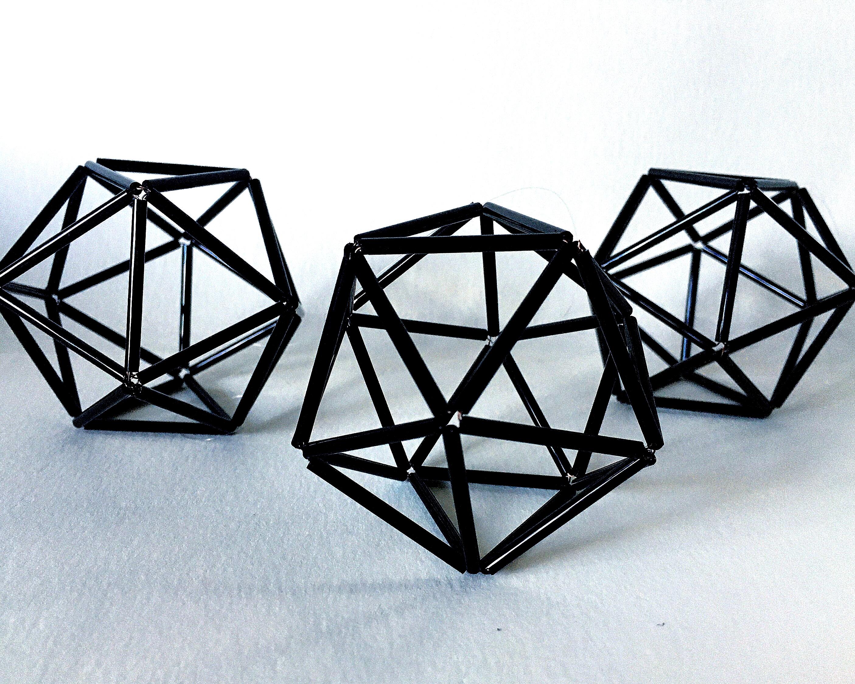 正二十面体神聖幾何学装飾 – プラトン立体彫刻 - Etsy 日本