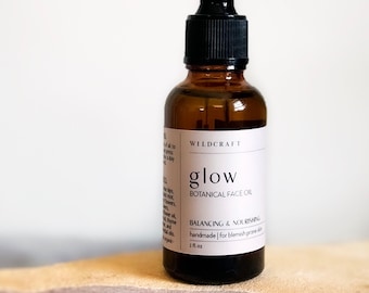 Organic Glow Face Oil: Botanical Blend for Blemish-Prone Skin