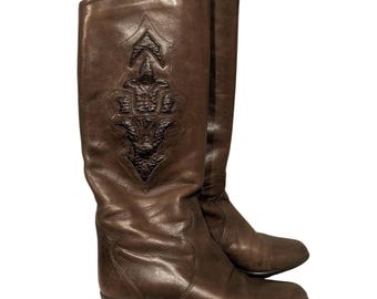 Vintage 80-tals bruna konjaksläderknähöga reptilstövlar i western, storlek 6,5