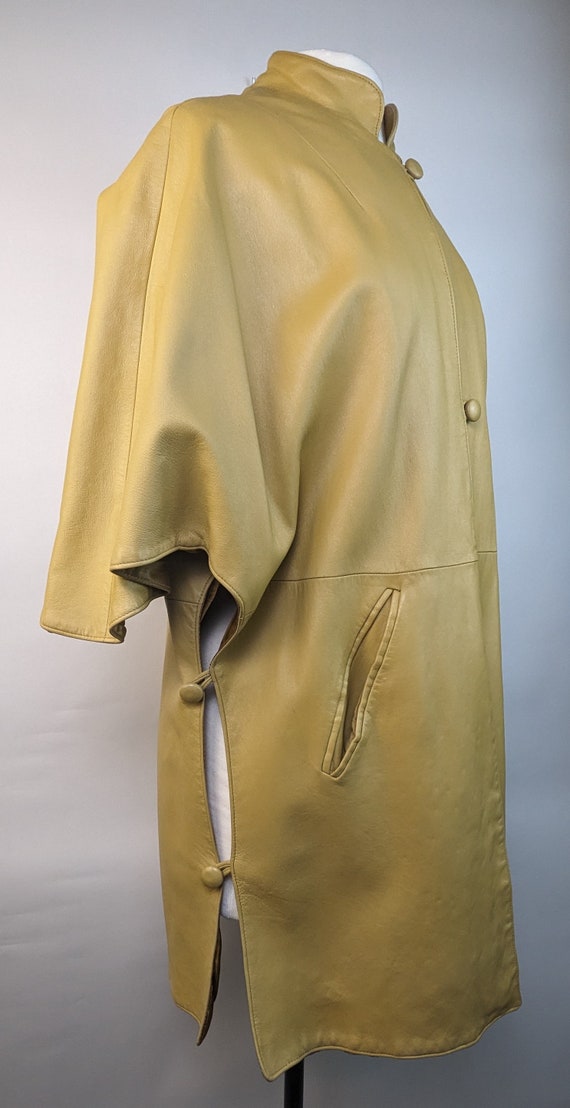 1970s vintage tan leather cape coat classic camel… - image 4