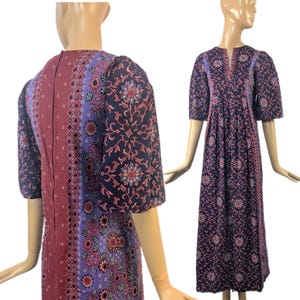 Vintage 1970er Jahre Block Print Boho Kaftan Kleid Mr. &quot;B&quot; | 70er buntes Maxikleid mit Schlagärmeln