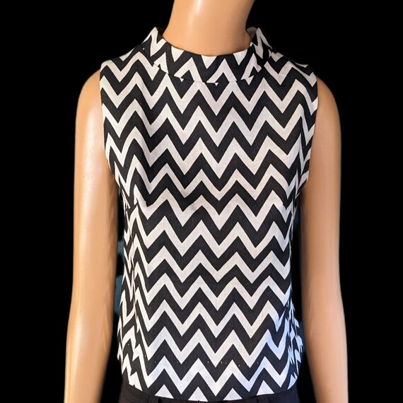 Mod chevron blouse vintage 1960s ZigZag print black … Gem
