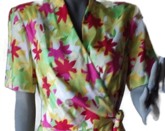 Années 1980 vintage SHARON YOUNG Wrap Maxi Robe Rose Vert Jaune Blanc Lime Floral