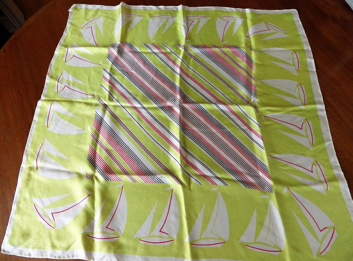 60s echo “pyramide” geometric silk scarf – red & chartreuse