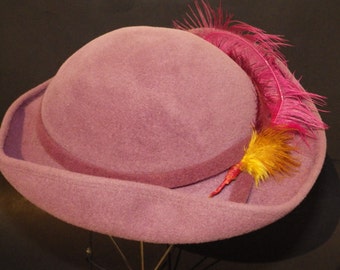 1950s Handmade Vintage Hat Purple Wool Felt Feathers Verna  display picture 1