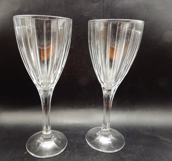 Two (2) SASAKI CRYSTAL / Caren Pattern/ Vertical Cuts/ Wine Glass