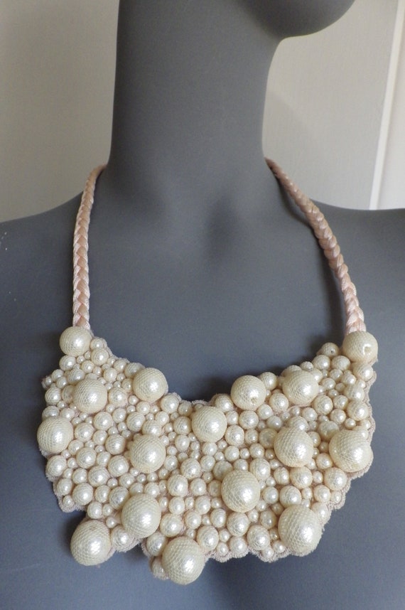 1960s Vintage Bib Pearl Necklace Unique Handmade B