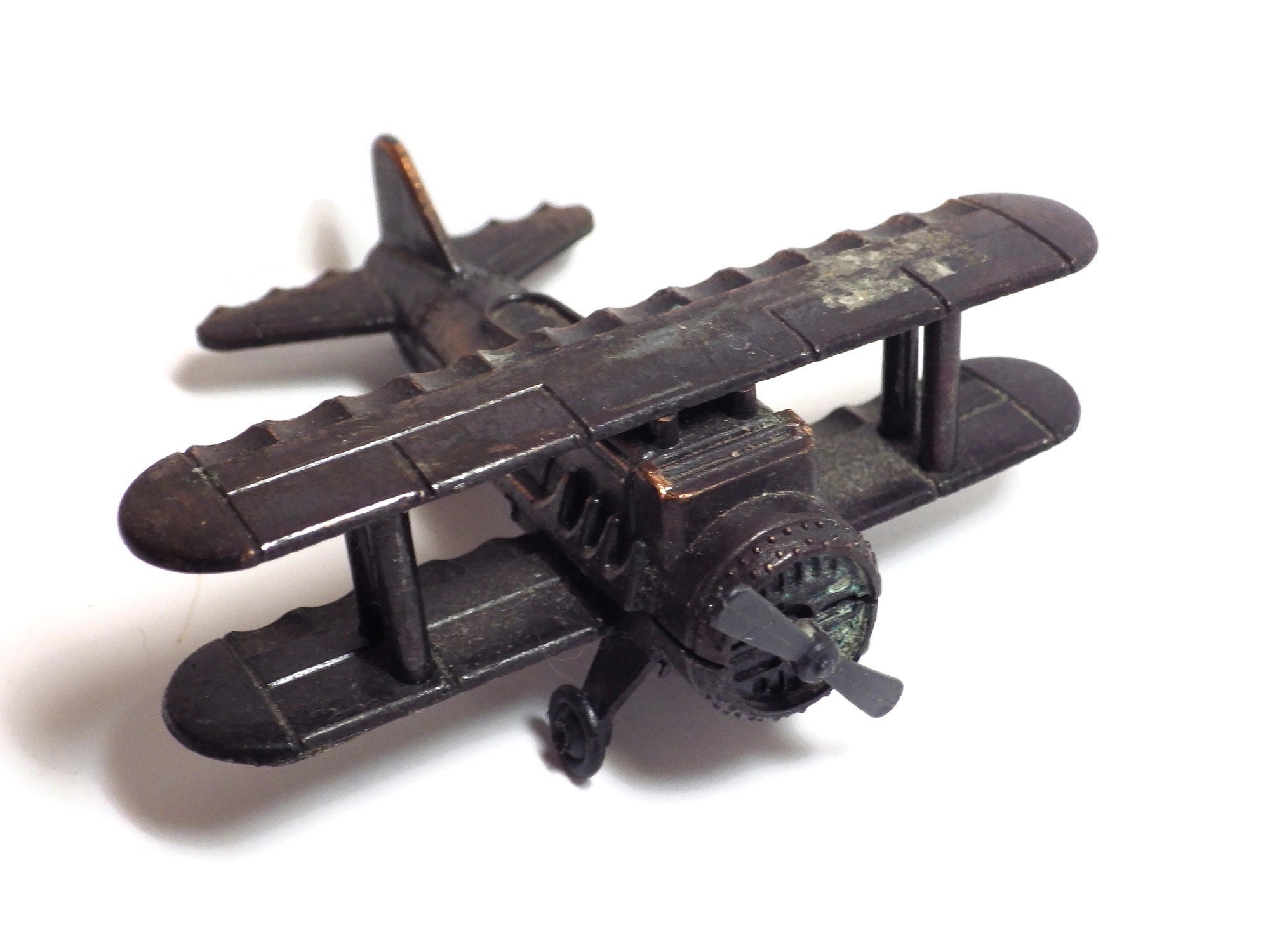 Vintage Bi-Plane Die Cast Metal Pencil Sharpener - Collectible Desktop Toy & Functional Office Accessory