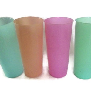 4 Tupperware Cups/ Tall Cups/ Pastels