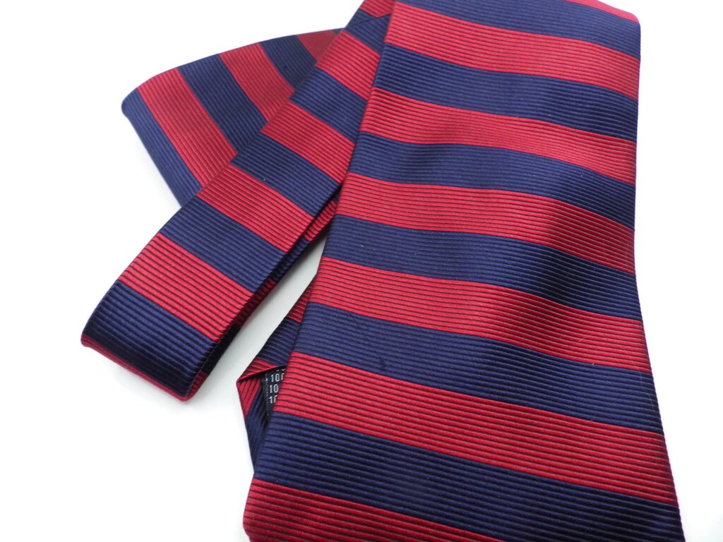 Cravatta Uomo Lorenzo Cana 100% Seta: Effetto Pizzo Di Gallo, Colore Rosso E Blu Scuro