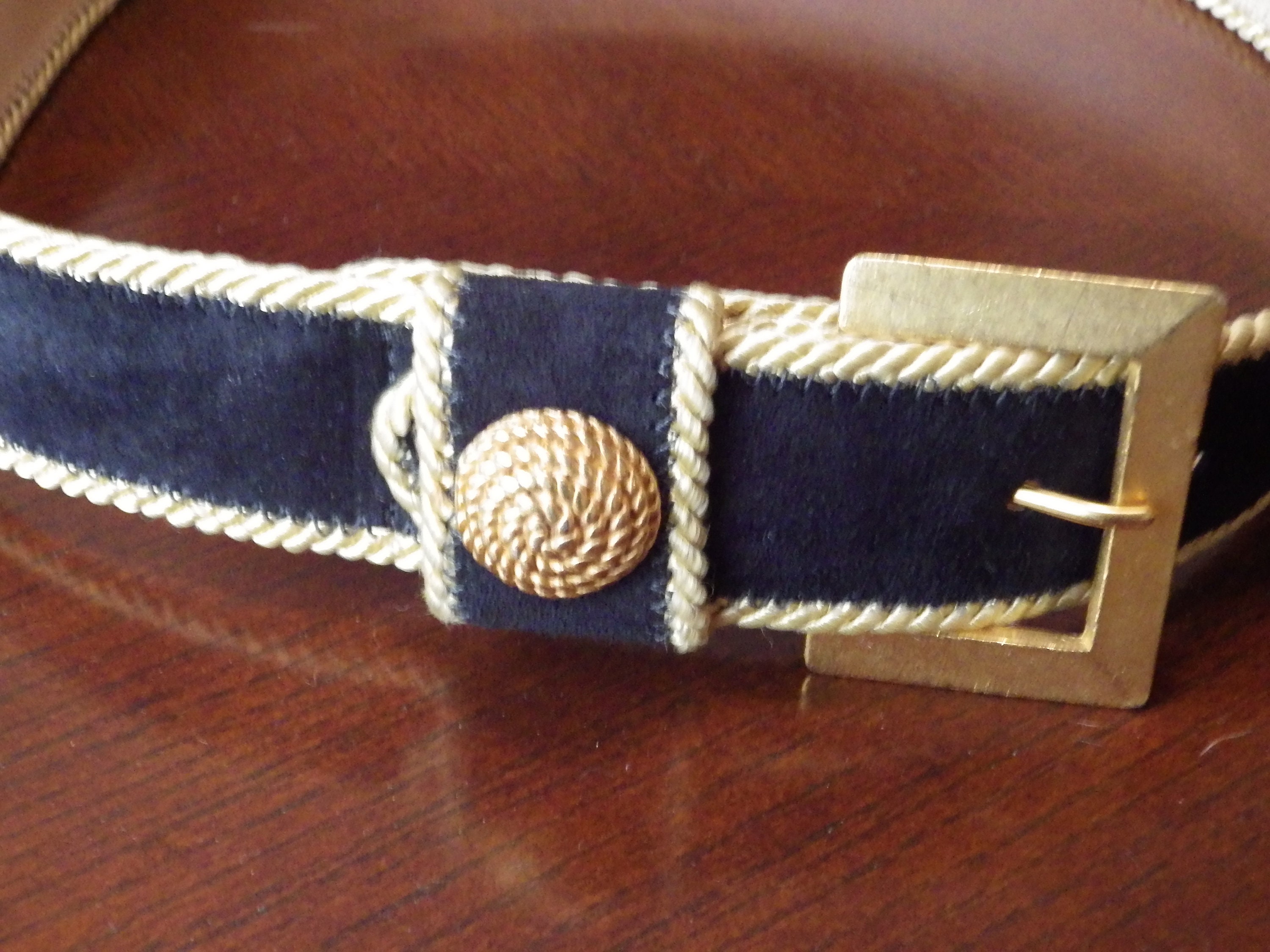 1990s Vintage Joan and David Too Belt Calfskin Leather Gold 