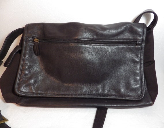 Giani Bernini Leather Convertible Belt Bag (Black)