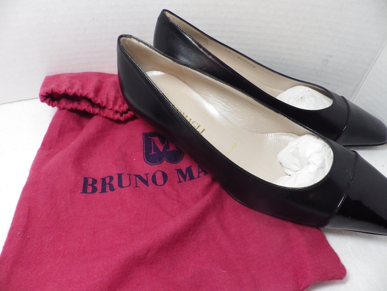 1990s Vintage Bruno Magli Pumps Low Heels Black Patent and - Etsy