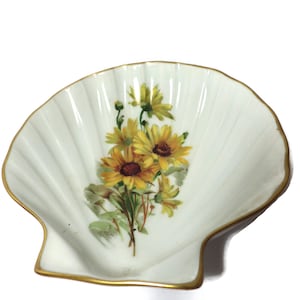 Chamart Limoges/ Porcelain/ Shell Shaped/ Sunflowers/ Candy/ Nut /Trinket Dish/ France