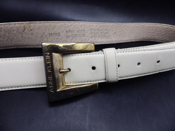 Vintage Anne Klein White Leather Belt/ Gold Buckle/ Size  display picture 3