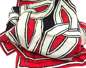 Vintage VERA Neumann Sidenscarf / Rullfåll / Röd / Svart / Vit / Geometriskt mönster