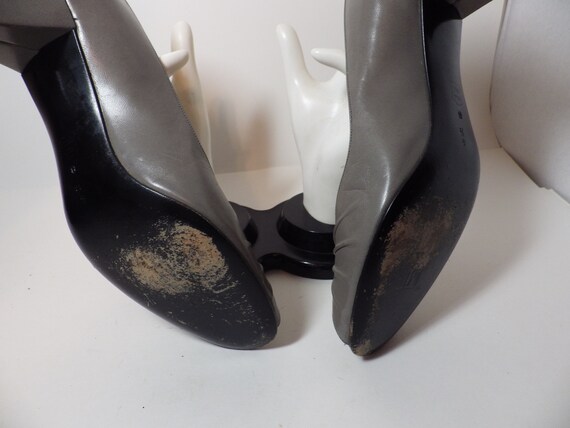 1990s Vintage Bruno Magli Leather Snakeskin Pumps… - image 7