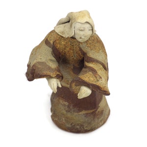 Early S T Buonaiuto Pottery Figure/ Nun/Clay/ Signed/ Dated 1987