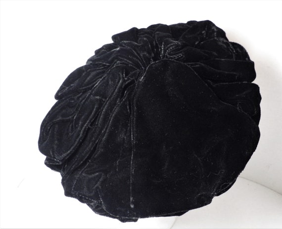 1950s Vintage Black Velvet Hat Tam Original Cass … - image 2